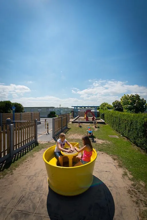 Aldeamento Turístico Park Merlo Hotel Bredene Bélgica